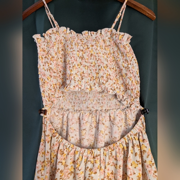 Light Blue Floral Dress Forever 21 - Picture 8 of 9